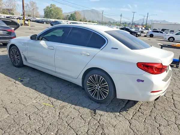 WBAJA9C52KB391931 2019 BMW 5ER - Image 2