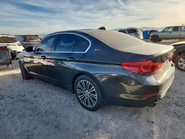 WBAJA9C52KB392660 2019 BMW 5ER - Image 2