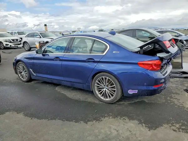 WBAJA9C52KB393954 2019 BMW 5ER - Image 2