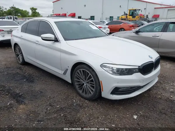 WBAJA9C53JB033042 2018 BMW 5ER - Image 1