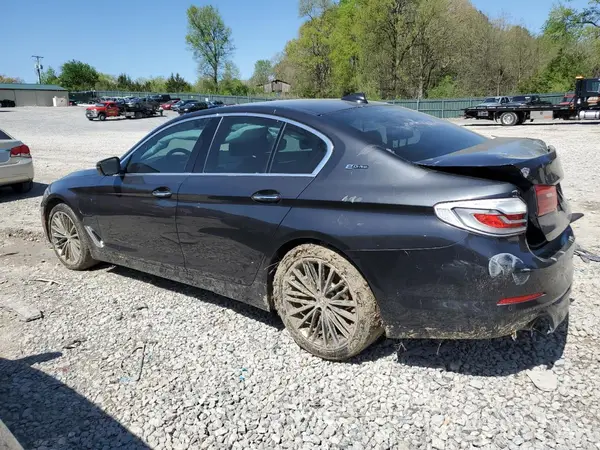 WBAJA9C53JB249201 2018 BMW 5ER - Image 2