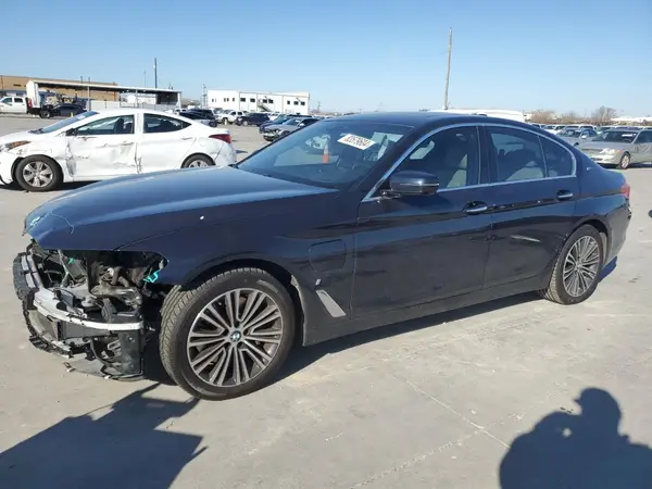 WBAJA9C53JB250025 2018 BMW 5ER - Image 1