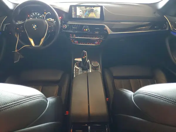 WBAJA9C53JB251465 2018 BMW 5ER - Image 8