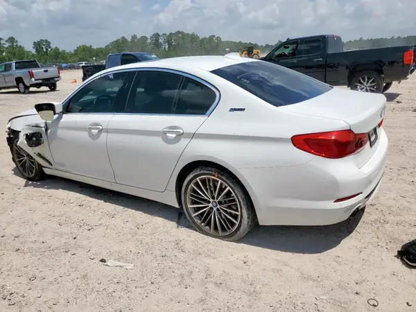 WBAJA9C53JB251532 2018 BMW 5ER - Image 2