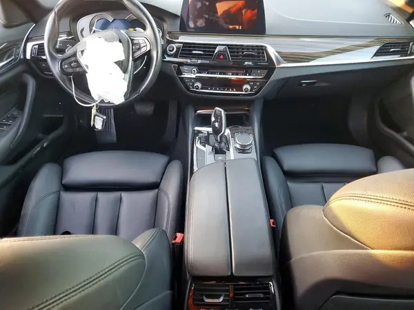 WBAJA9C53JB251711 2018 BMW 5ER - Image 8