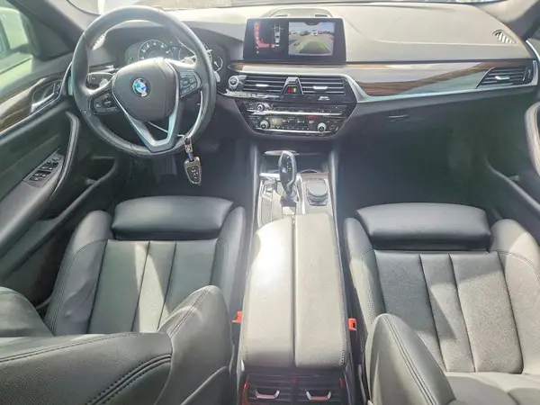 WBAJA9C53JB252292 2018 BMW 5ER - Image 8