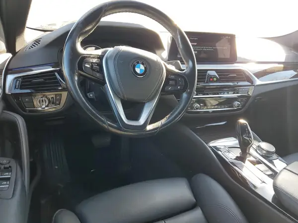 WBAJA9C53JB252597 2018 BMW 5ER - Image 8