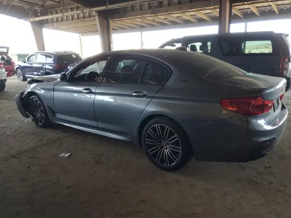 WBAJA9C53JB253314 2018 BMW 5ER - Image 2