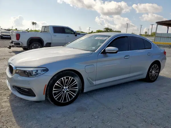 WBAJA9C53JG623146 2018 BMW 5ER - Image 1
