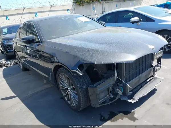 WBAJA9C53KB388858 2019 BMW 5ER - Image 1