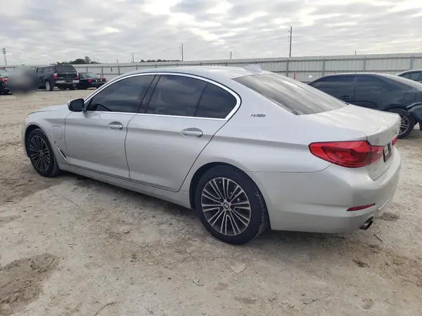 WBAJA9C53KB391887 2019 BMW 5ER - Image 2
