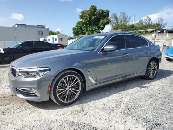 WBAJA9C54JB033888 2018 BMW 5ER - Image 1