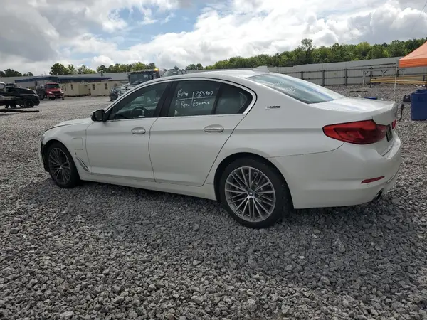 WBAJA9C54JB033891 2018 BMW 5ER - Image 2