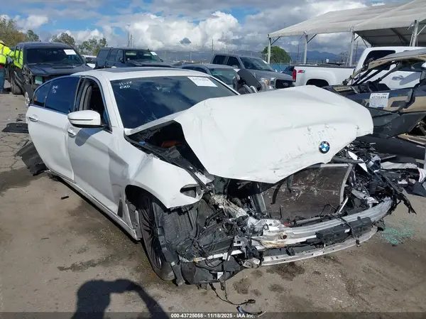 WBAJA9C54JB034636 2018 BMW 5ER - Image 1
