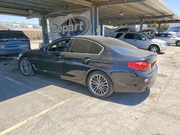 WBAJA9C54JB250406 2018 BMW 5ER - Image 2