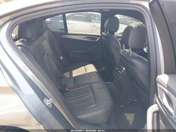 WBAJA9C54JB251992 2018 BMW 5ER - Image 8