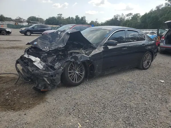 WBAJA9C54JB252799 2018 BMW 5ER - Image 1