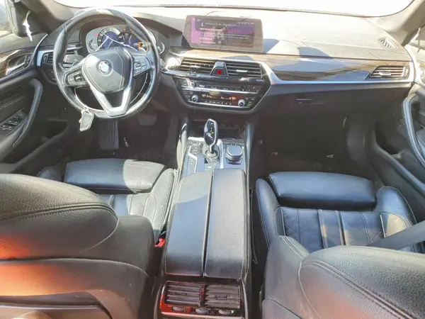 WBAJA9C54JB252883 2018 BMW 5ER - Image 8