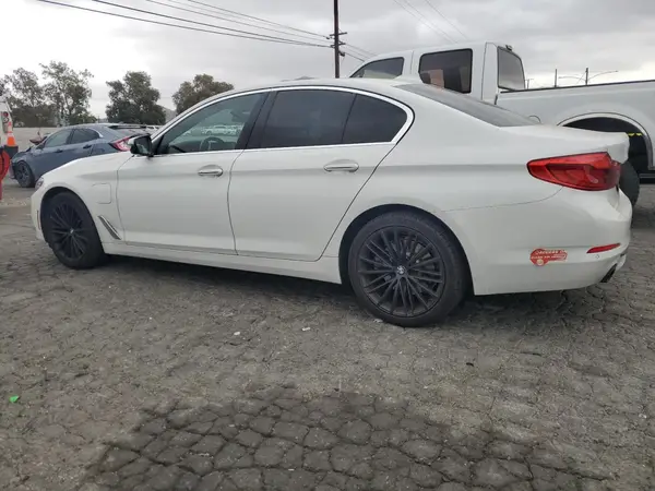 WBAJA9C55JB033169 2018 BMW 5ER - Image 2