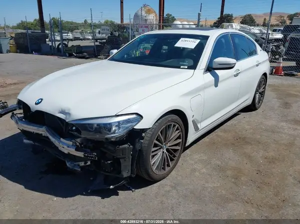 WBAJA9C55JB251175 2018 BMW 5ER - Image 2