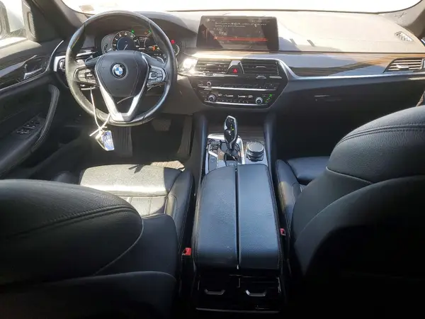 WBAJA9C55JB252892 2018 BMW 5ER - Image 8