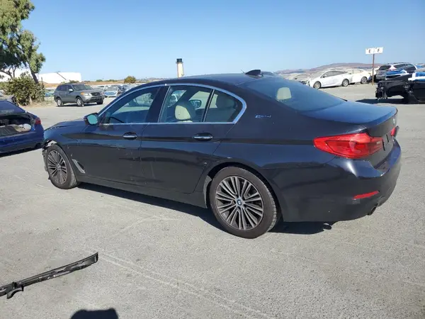 WBAJA9C55JB253380 2018 BMW 5ER - Image 2