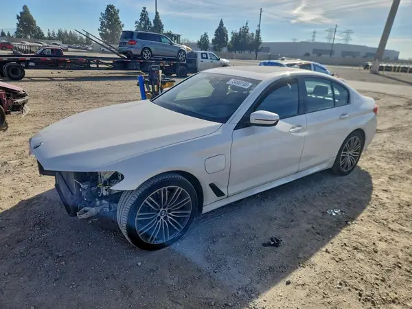 WBAJA9C55JG623262 2018 BMW 5ER - Image 1