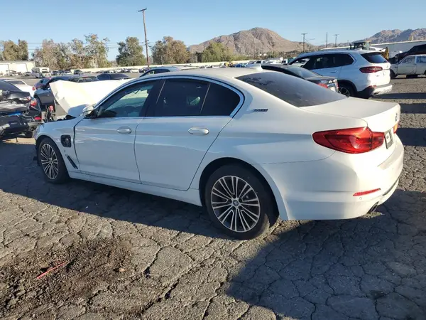 WBAJA9C55KB388568 2019 BMW 5ER - Image 2