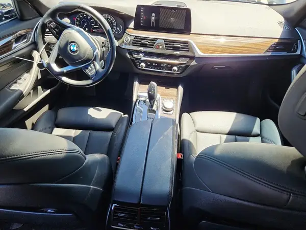 WBAJA9C55KB389610 2019 BMW 5ER - Image 8