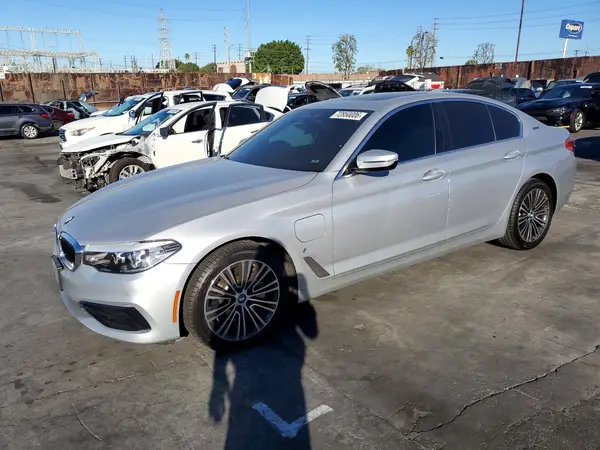 WBAJA9C55KB393947 2019 BMW 5ER - Image 1