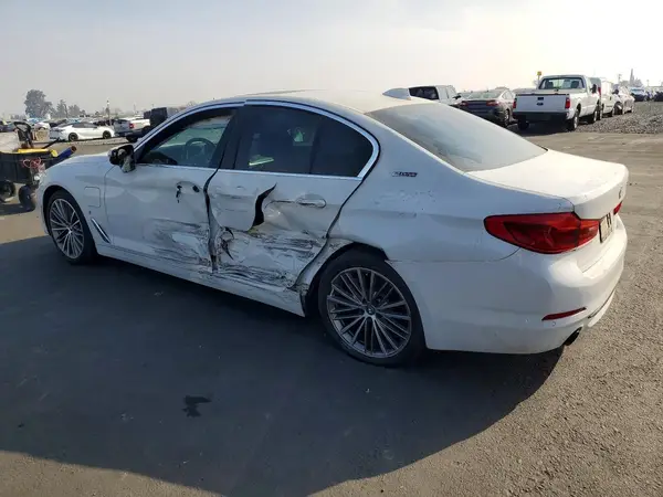 WBAJA9C55KB399229 2019 BMW 5ER - Image 2