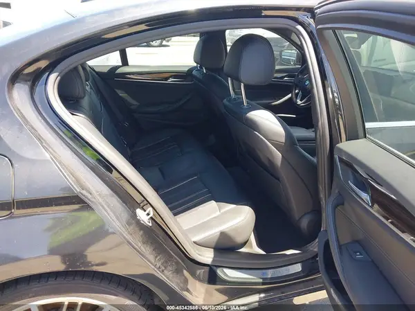WBAJA9C56JB248995 2018 BMW 5ER - Image 8