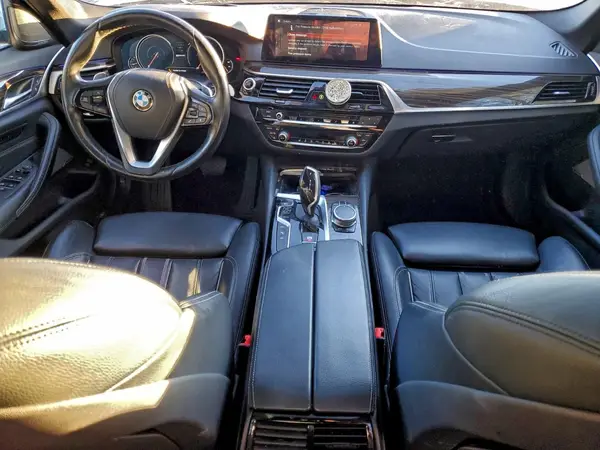 WBAJA9C56JB249032 2018 BMW 5ER - Image 8