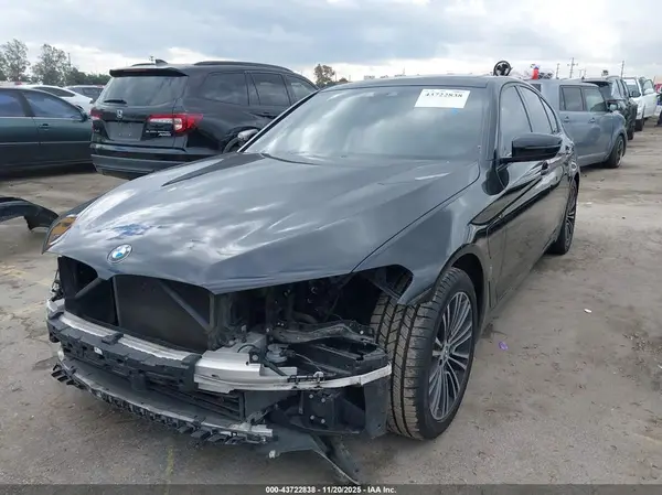 WBAJA9C56JB249595 2018 BMW 5ER - Image 2