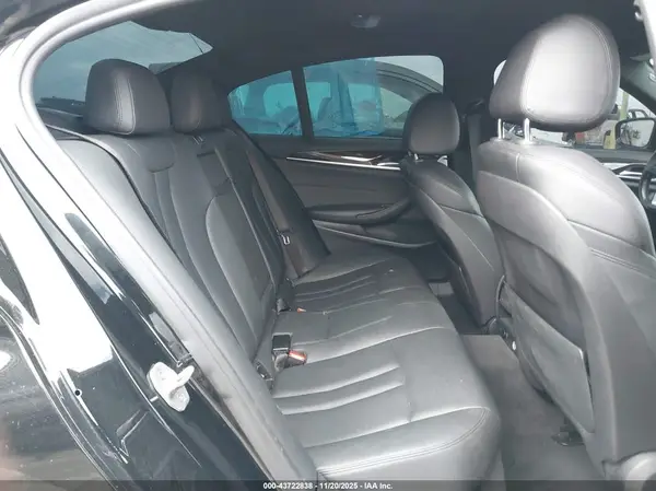 WBAJA9C56JB249595 2018 BMW 5ER - Image 8
