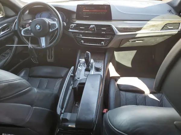 WBAJA9C56JB249709 2018 BMW 5ER - Image 8