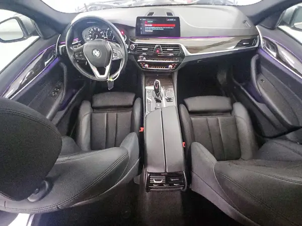 WBAJA9C56JB250388 2018 BMW 5ER - Image 8