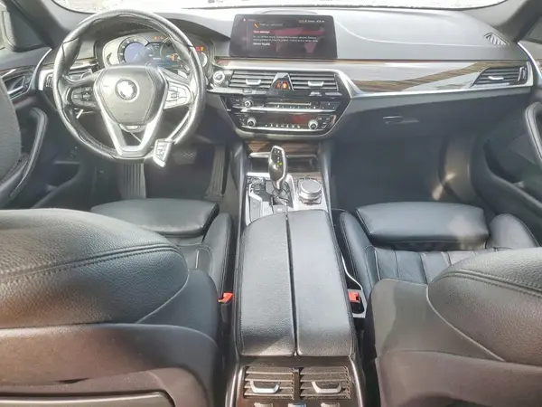 WBAJA9C56JB252190 2018 BMW 5ER - Image 8