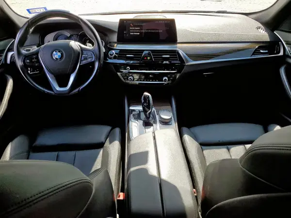 WBAJA9C56JB252223 2018 BMW 5ER - Image 8
