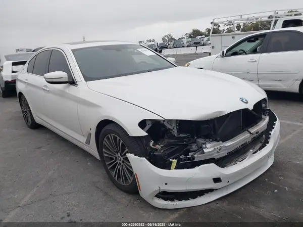 WBAJA9C56JB252738 2018 BMW 5ER - Image 1