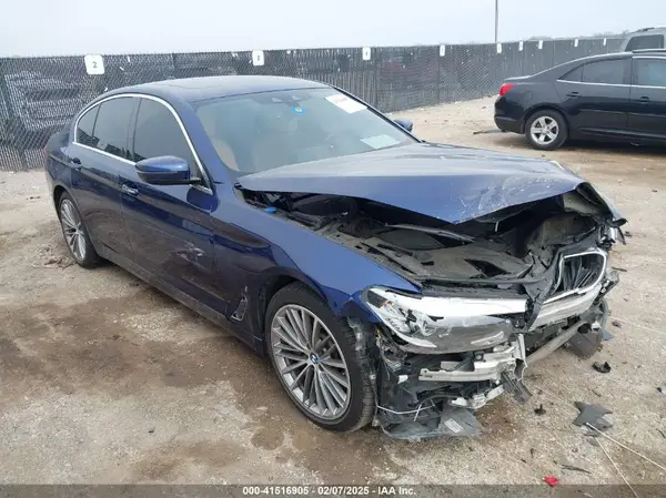 WBAJA9C56JB253193 2018 BMW 5ER - Image 1