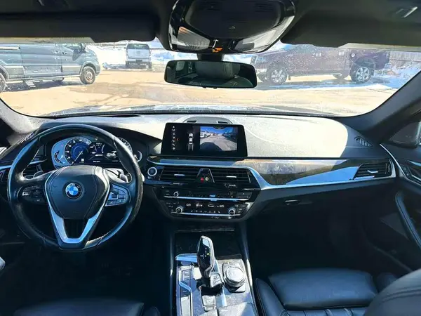 WBAJA9C56JB253324 2018 BMW 5ER - Image 8