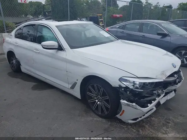 WBAJA9C56KB254927 2019 BMW 5ER - Image 1