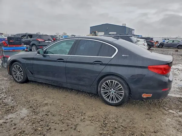 WBAJA9C56KB392712 2019 BMW 5ER - Image 2