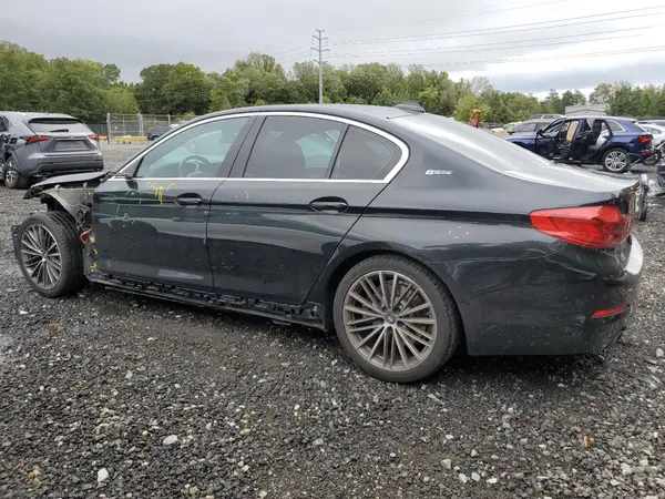 WBAJA9C56KB393018 2019 BMW 5ER - Image 2
