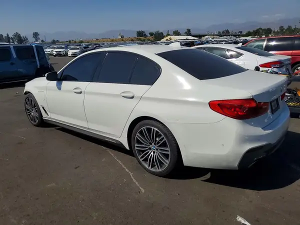 WBAJA9C56KB399367 2019 BMW 5ER - Image 2