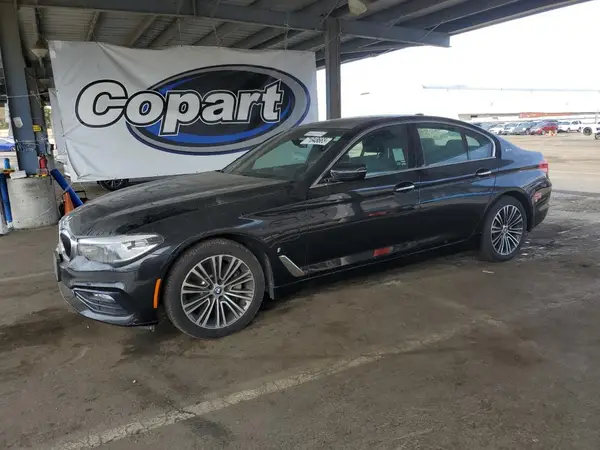 WBAJA9C57JB033092 2018 BMW 5ER - Image 1