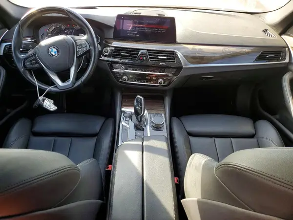 WBAJA9C57JB034002 2018 BMW 5ER - Image 8