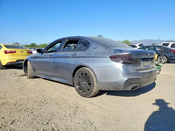 WBAJA9C57JB251985 2018 BMW 5ER - Image 2