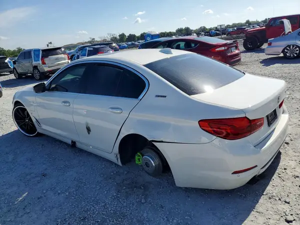 WBAJA9C57JB252537 2018 BMW 5ER - Image 2